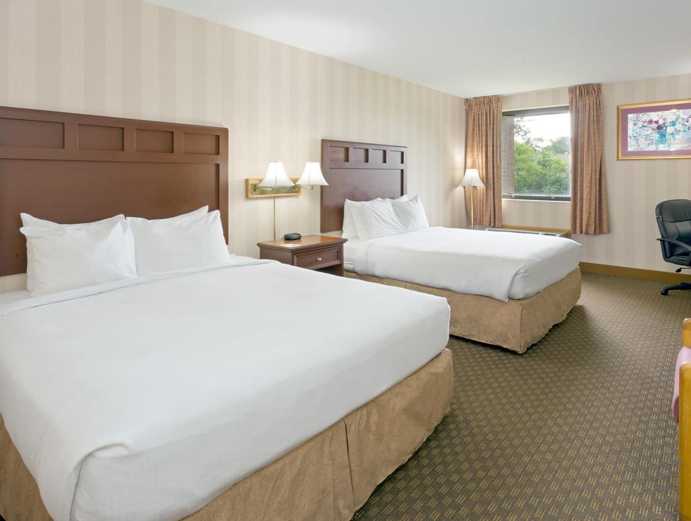 Days Inn & Suites By Wyndham Northwest Indianapolis Kültér fotó